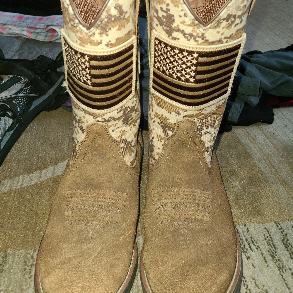Ariat men's boots
